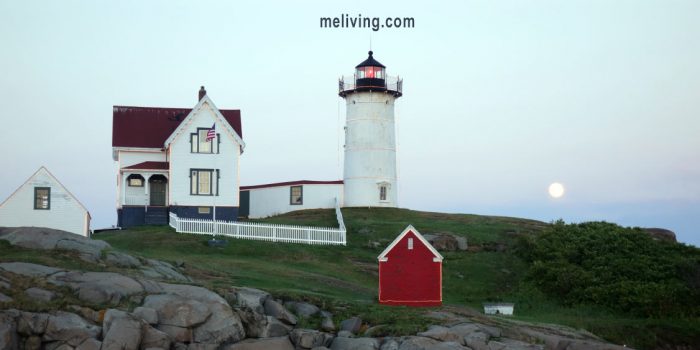 Nubble Light - Maine Lighthouse York Maine Vacations